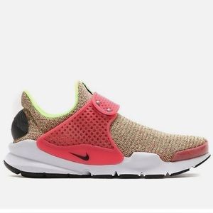 NIKE Sock Dart Sneakers